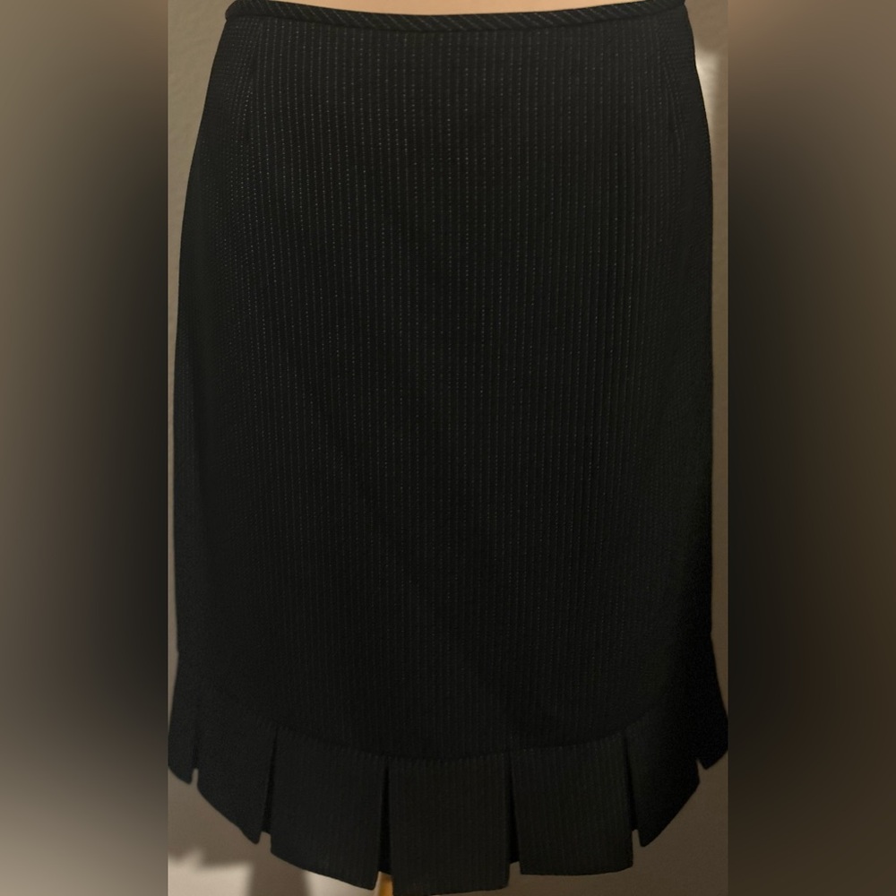 Tahari ASL Black A-Line Skirt with Pleated Hem